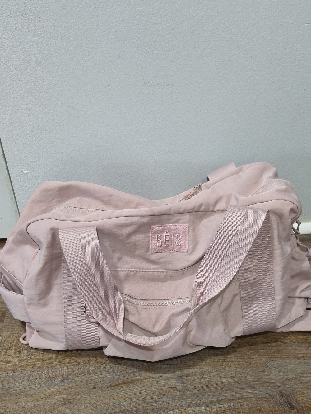Beis Convertible Sports Duffle In Atlas Pink